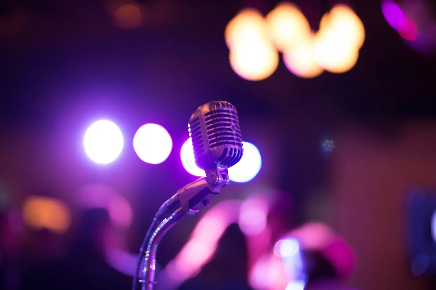 Muzyczne open mici: gdzie zaprezentować swój talent