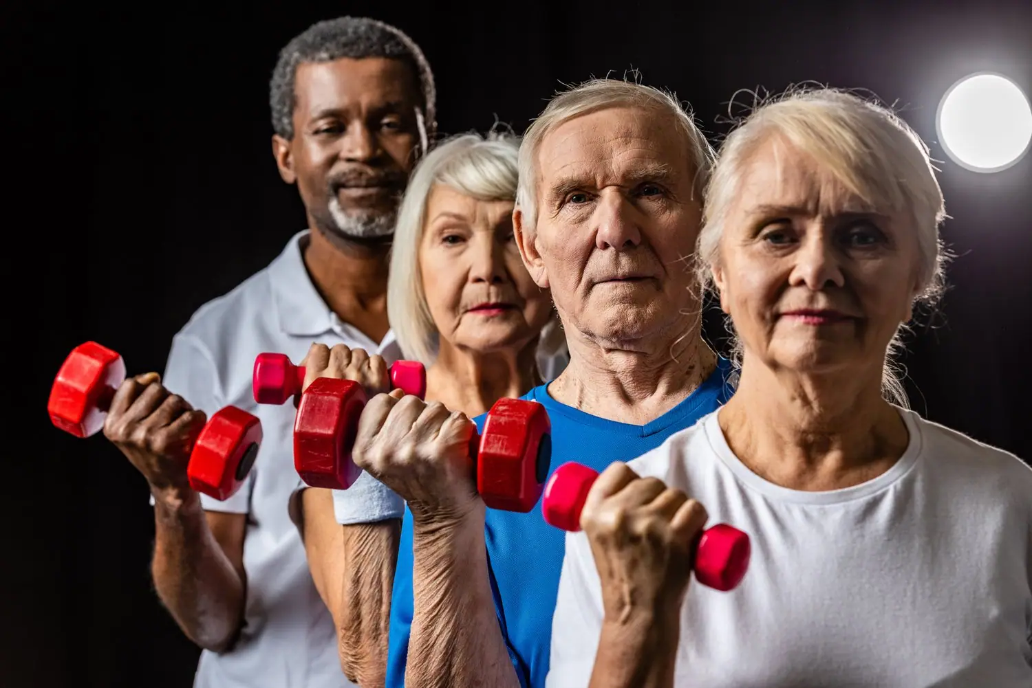 Fitness dla seniorów: dedykowane programy treningowe
