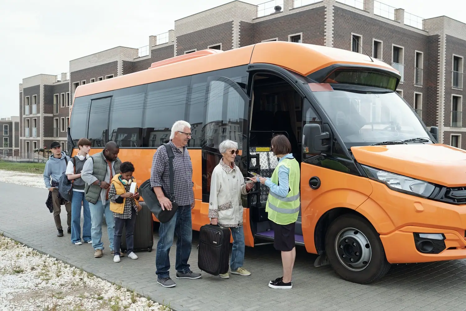 Busy międzydzielnicowe: alternatywne trasy komunikacyjne