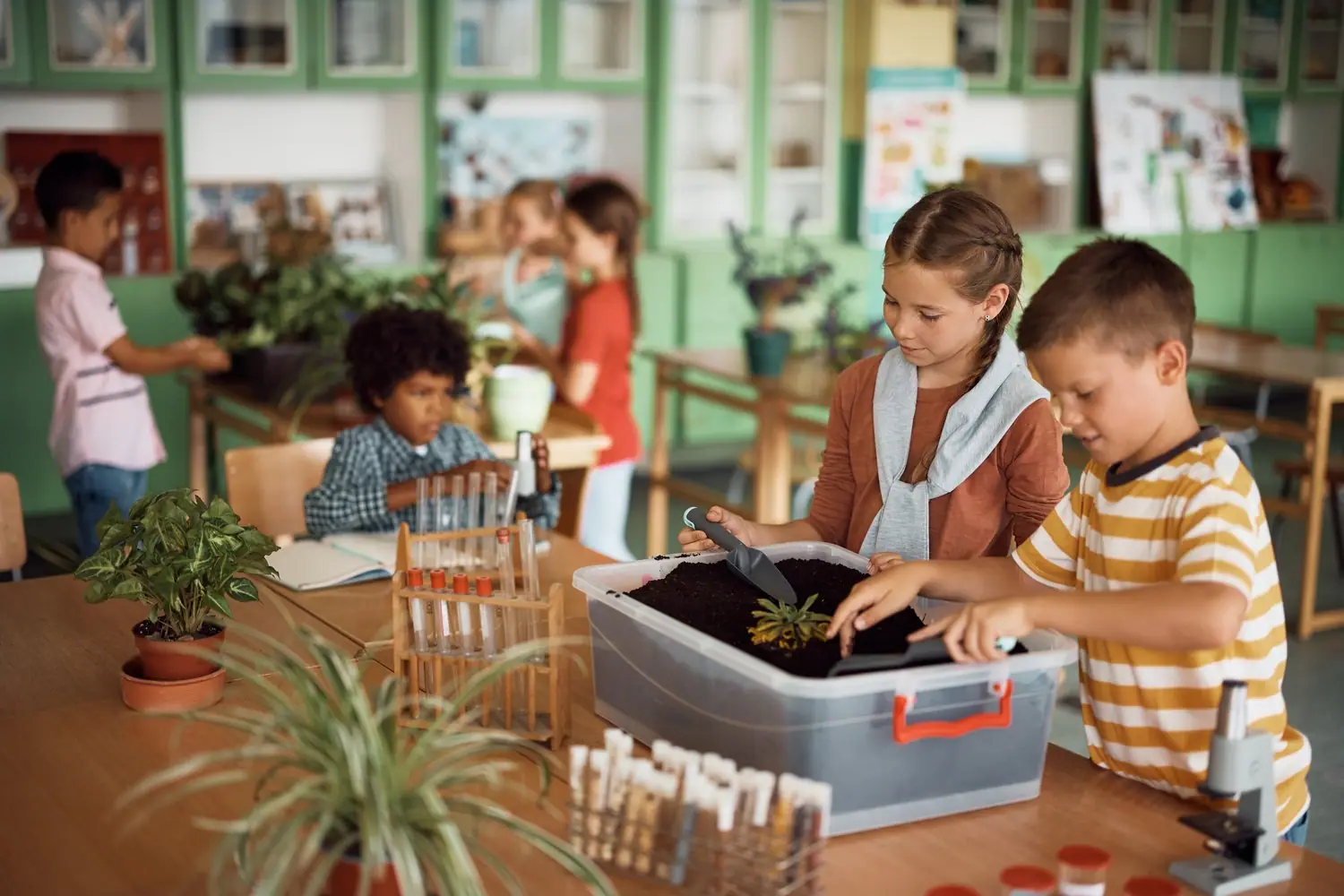 Czym różni się przedszkole Montessori od zwykłego