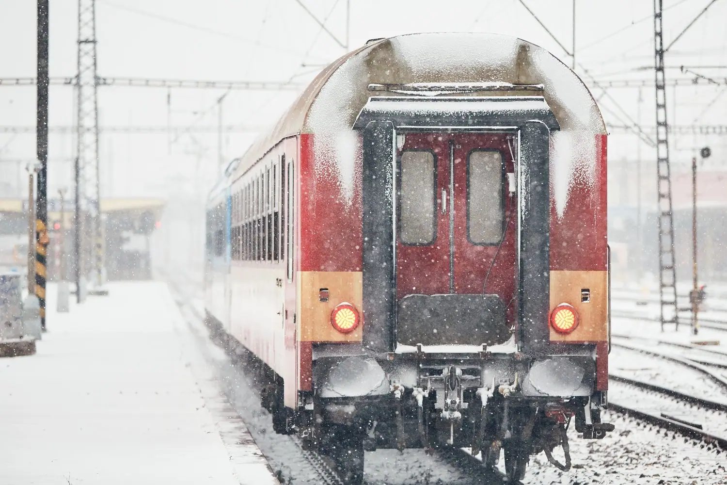 Transport zimowy: specjalne linie i zabezpieczenia