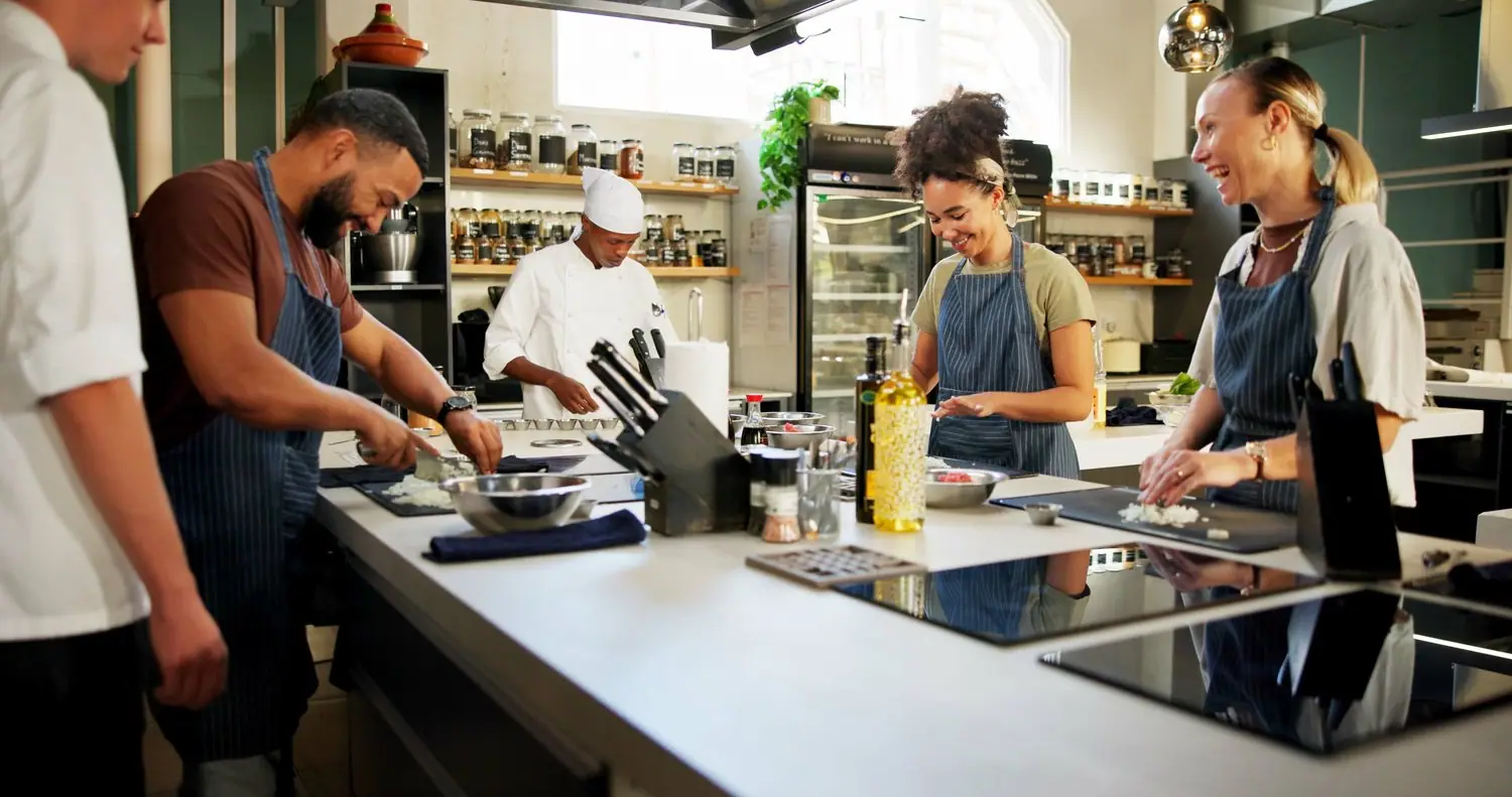 Kuchnia live: restauracje z otwartą kuchnią